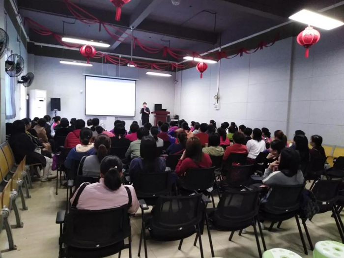 廣州月嫂培訓公司電話_廣州月嫂培訓公司的電話